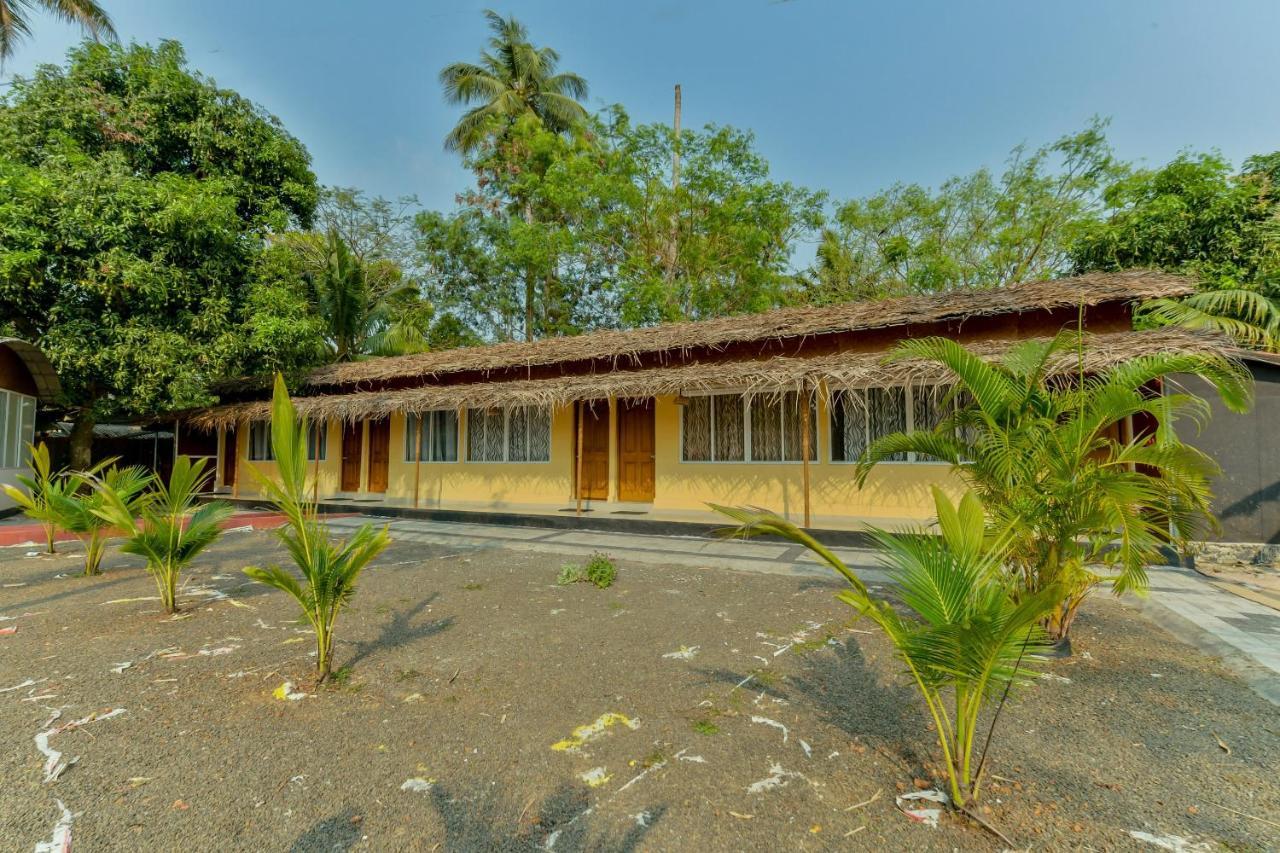 Oyo 5237 Island Lake Resort Alappuzha Екстериор снимка