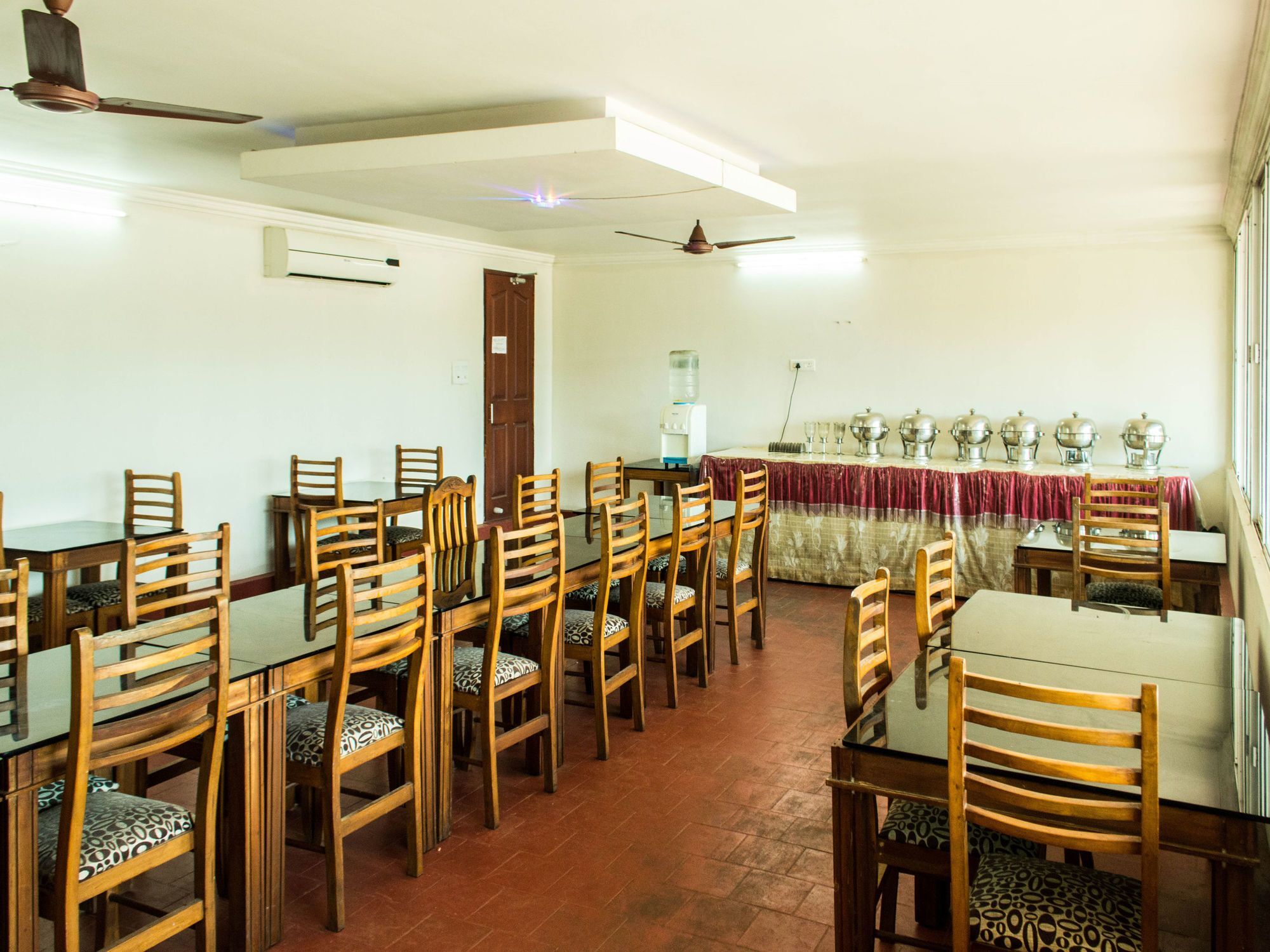 Oyo 5237 Island Lake Resort Alappuzha Екстериор снимка