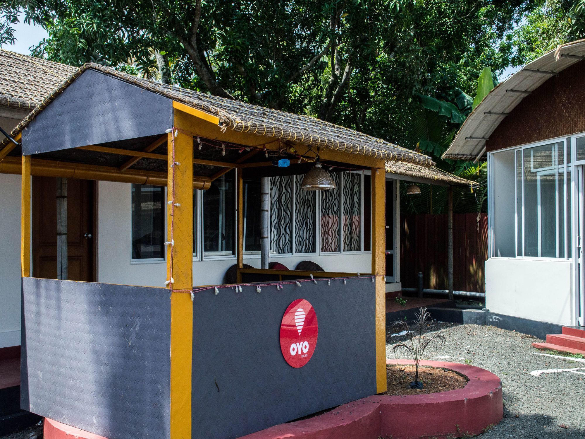 Oyo 5237 Island Lake Resort Alappuzha Екстериор снимка